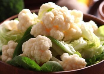 Salada de Couve-Flor: Saciedade e Emagrecimento em cada Garfada!