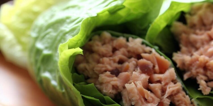 Wrap de Atum e Alface: Delícia Magra para uma Silhueta Perfeita! 2 Wrap de Atum e Alface: Delícia Magra para uma Silhueta Perfeita!