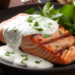 Salmão Grelhado com Molho de Iogurte: Saúde e Emagrecimento em Harmonia!