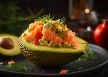 Abacate Recheado com Salmão: Sabor e Emagrecimento em Alta!