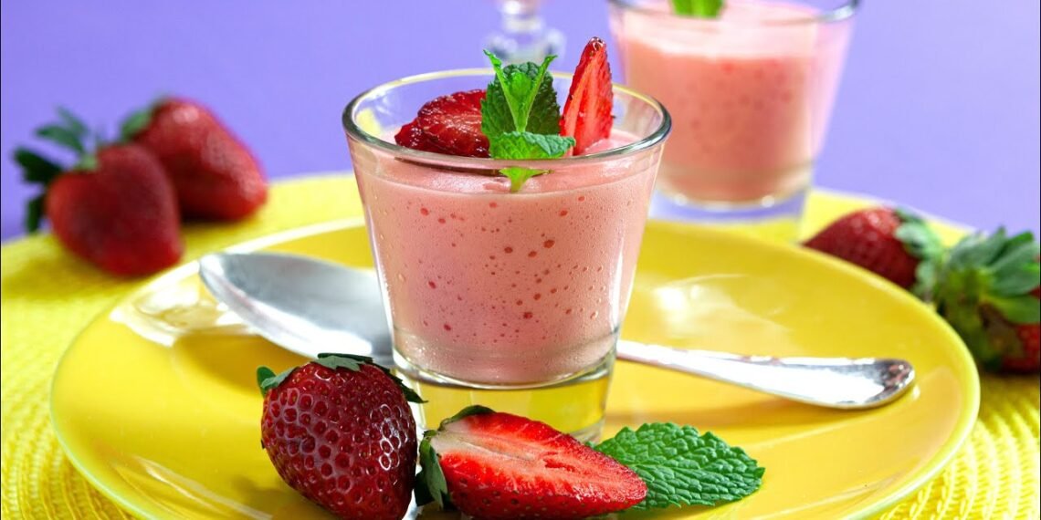 Gelatina proteica: 5 receitas leves, saborosas e cheias de nutrição 1 Gelatina proteica: 5 receitas leves, saborosas e cheias de nutrição